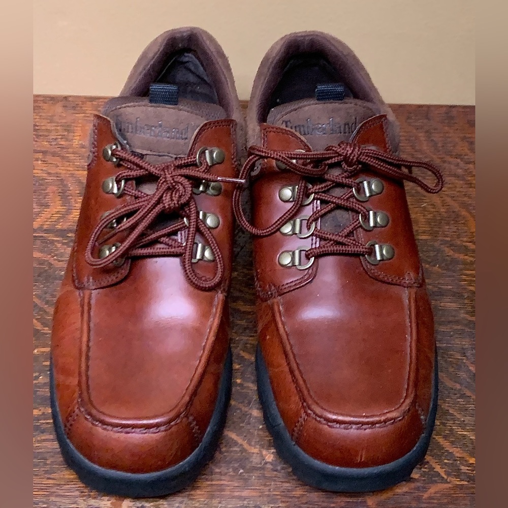 Men’s 9 Timberland Low/Mid Brown Leather Lug Sole Outdoorsman Woods Loafer Shoes